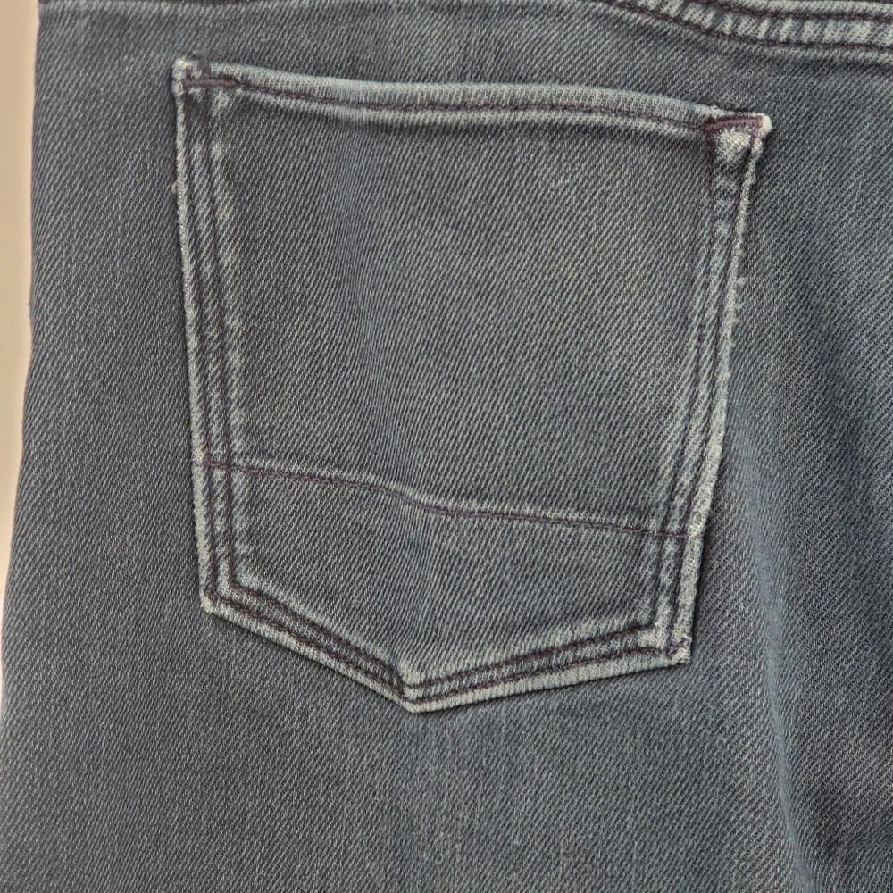 ♤♤ Banana Republic Mens The Traveler Jeans Size 35x32